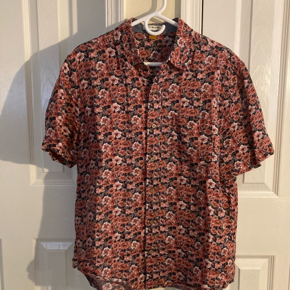 Floral Button-Up Shirt - Black and Red
